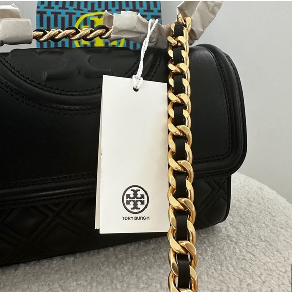 Tory Burch Small Fleming Quilted Convertible Shoulder Bag *New with tags* - Picture 7 of 13